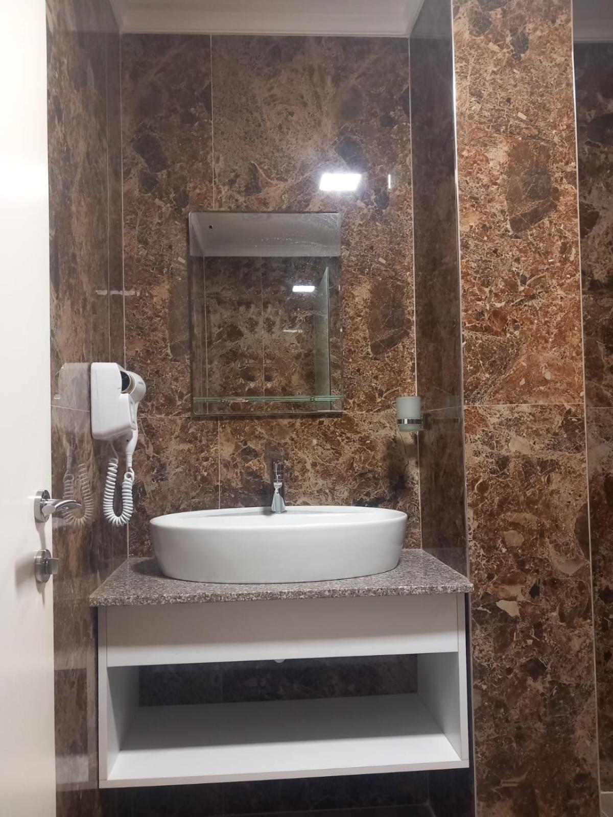 Hotel Ksamili 외부 사진
